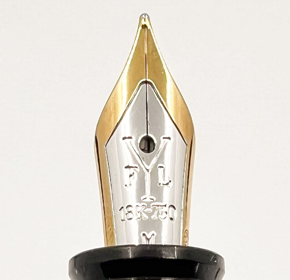 Francois Yves Luthier Modigliani White Limited Edition Fountain Pen