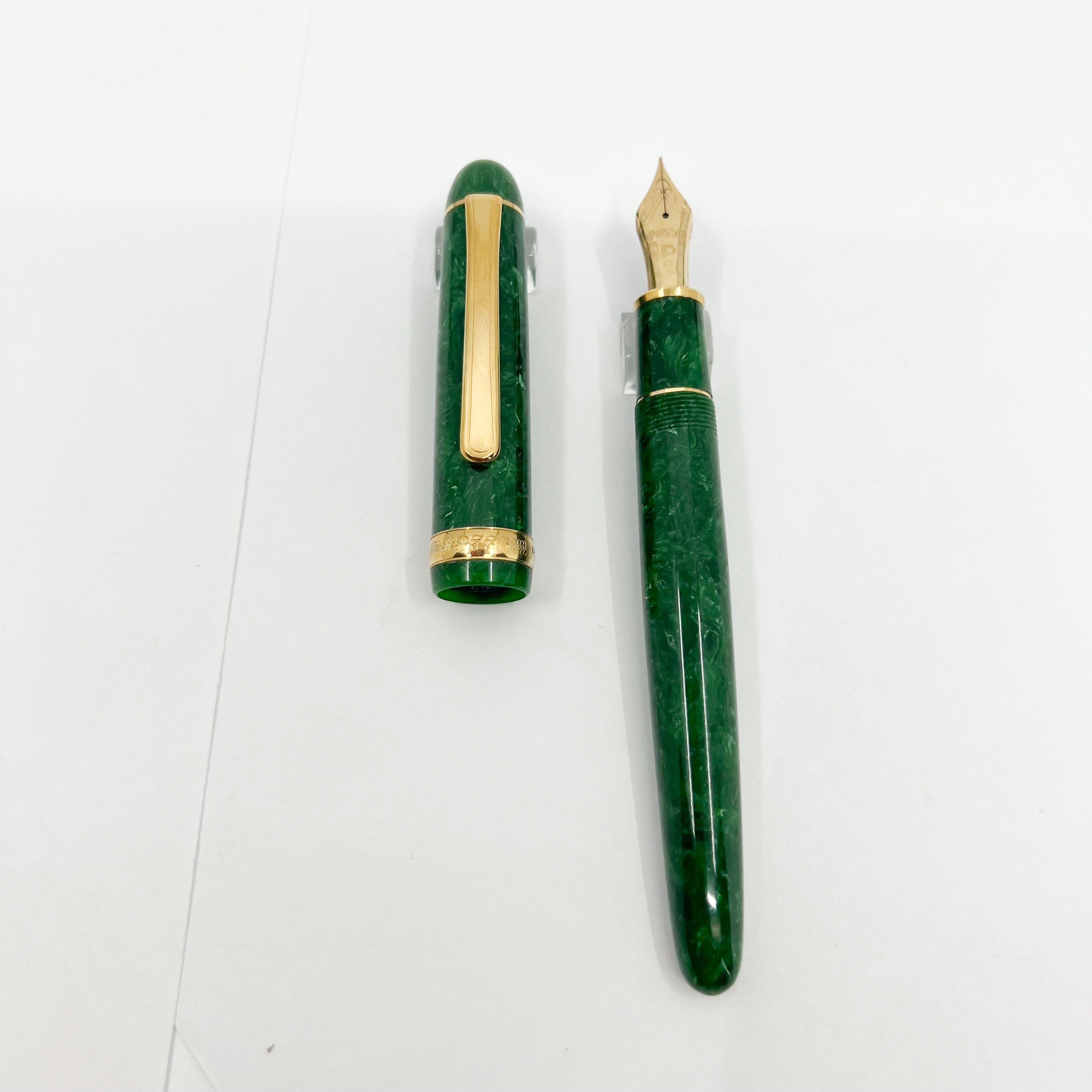 PLATINUM #3776 万年筆 18Kペン先グリーンマーブルヴィンテージ Platinum #3776 Celluloid Marbled Green Fountain Pen – Fountain Pen