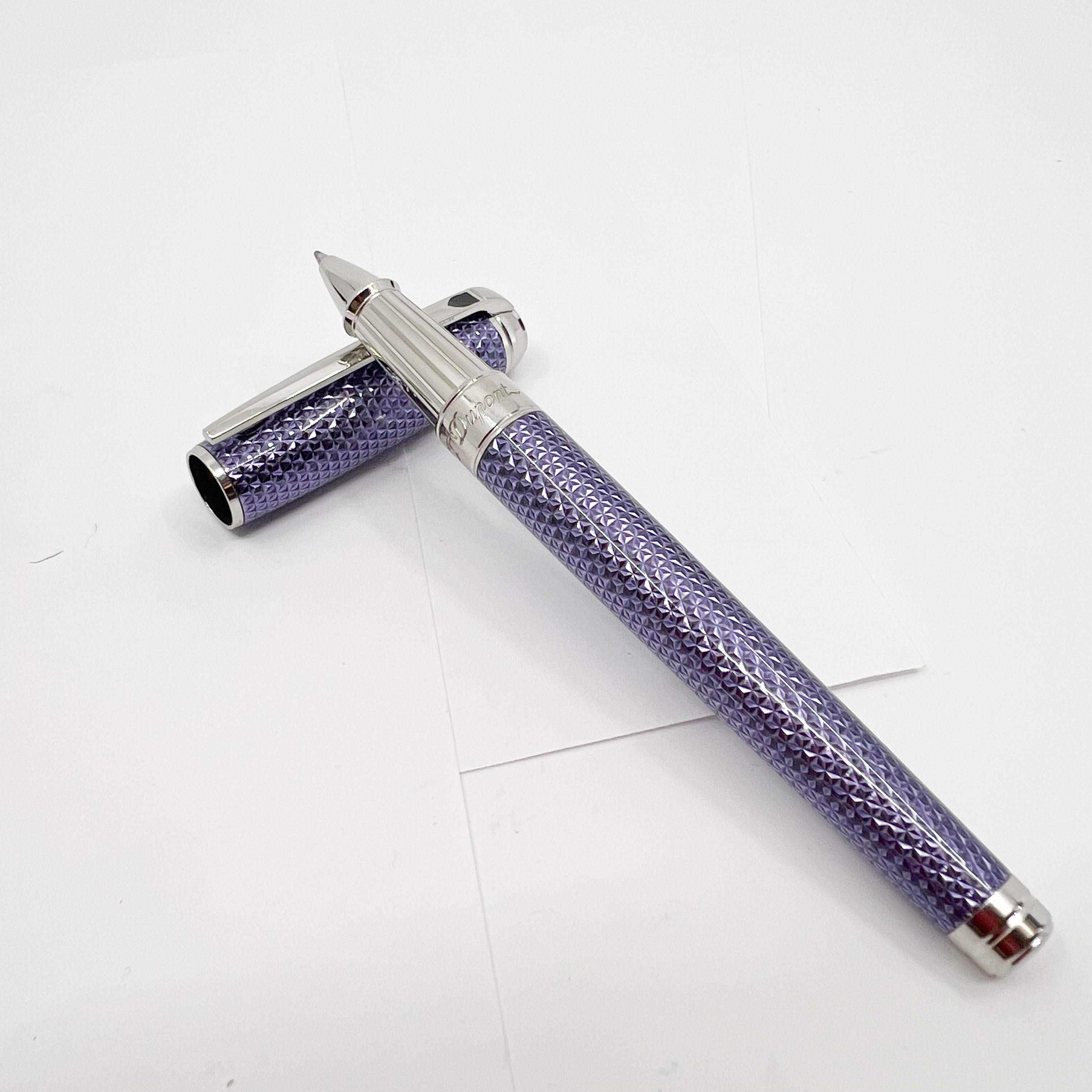 筆記具 S.T. Dupont Leica 0.95 Rollerball pen S.T. Dupont for Leica 0.95 Rollerball Pen - Leica Store Miami