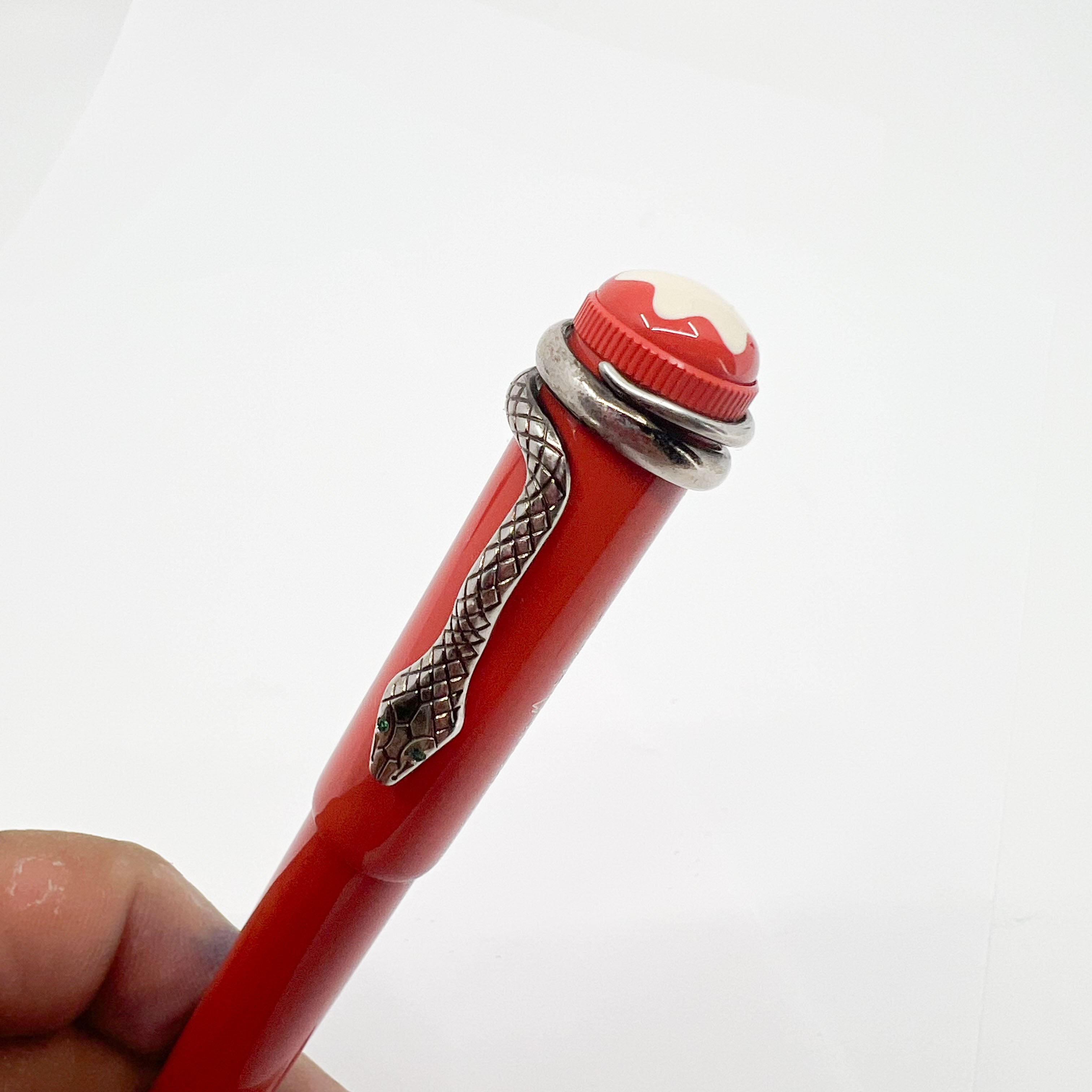 Montblanc Heritage Rouge et Noir Coral Special Edition Ballpoint