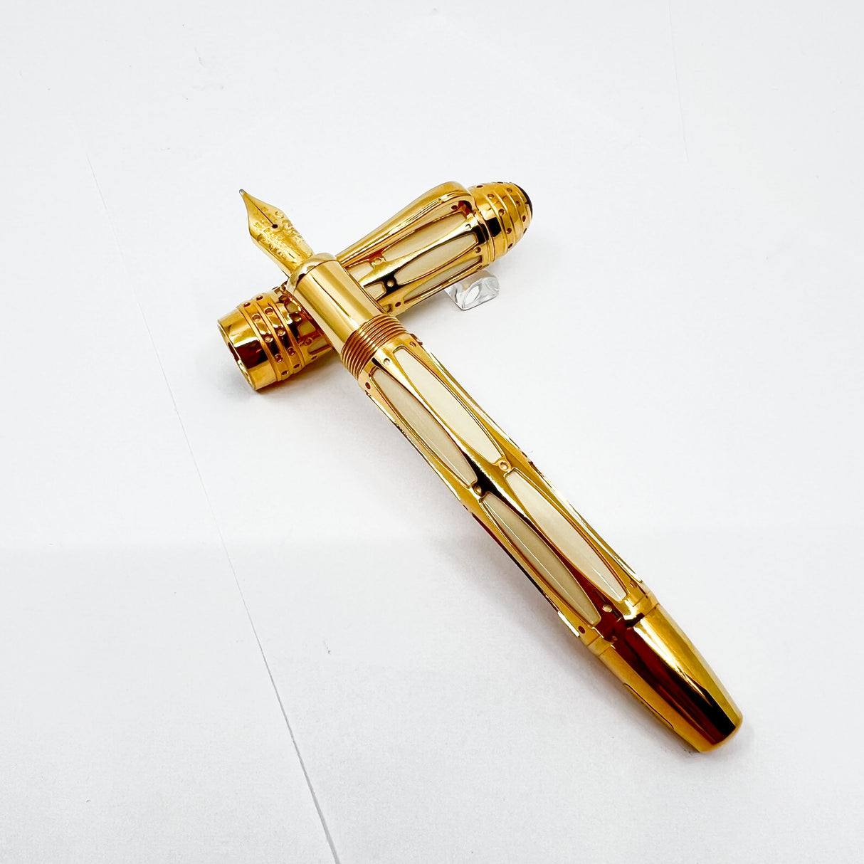 Montblanc Pope Julius II Patron of the Arts Limited Edition Fountain Pen