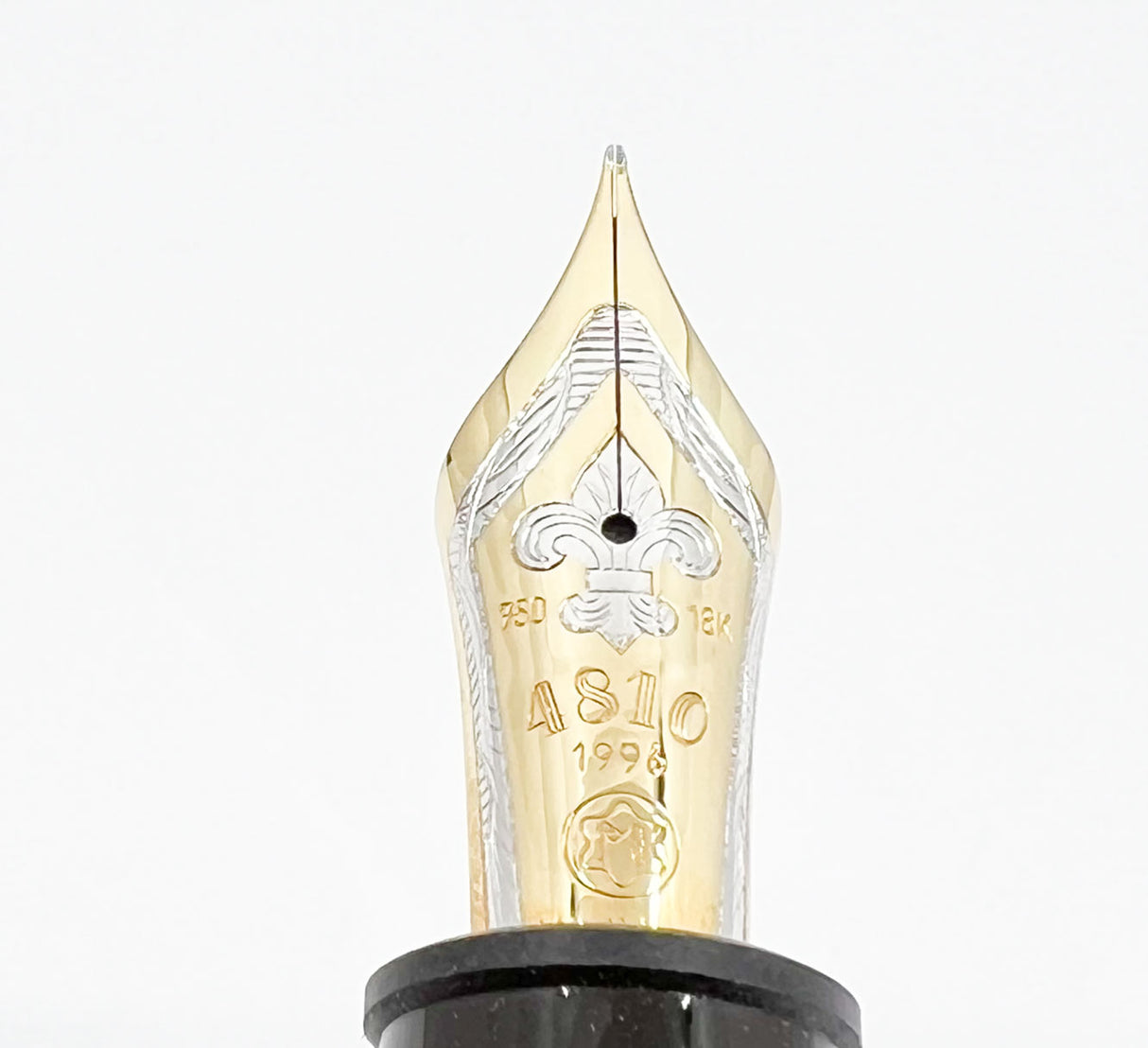 Montblanc Alexandre Dumas (Correct Signature) Writer Series Limited Edition Fountain Pen