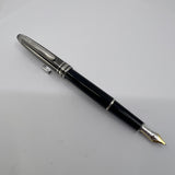 Montblanc Solitaire Doue Black & White #145  Fountain Pen - Medium 18kt Gold  Nib
