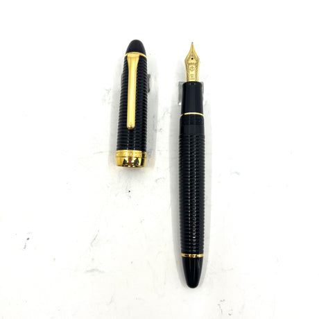 Sailor 1911L Black Ribbed Fountain Pen - Nagahara Jr. Naginata Togi 21K Medium/Fine Nib