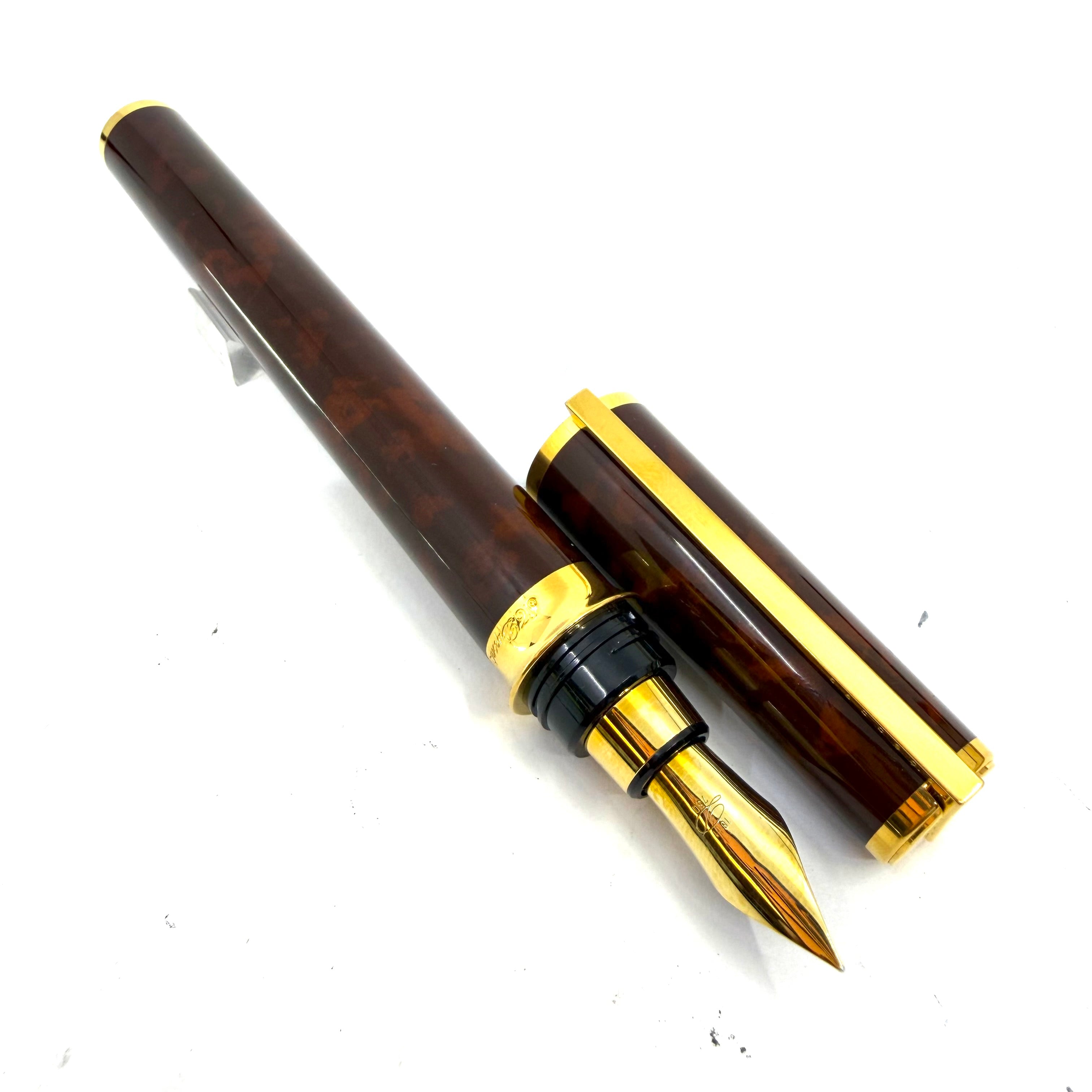 高級万年筆S.T. Dupont オルフェーヴル・ア・パリ 750 S. T. Dupont Montparnasse Chairman (Largest) Tortoiseshell Laque