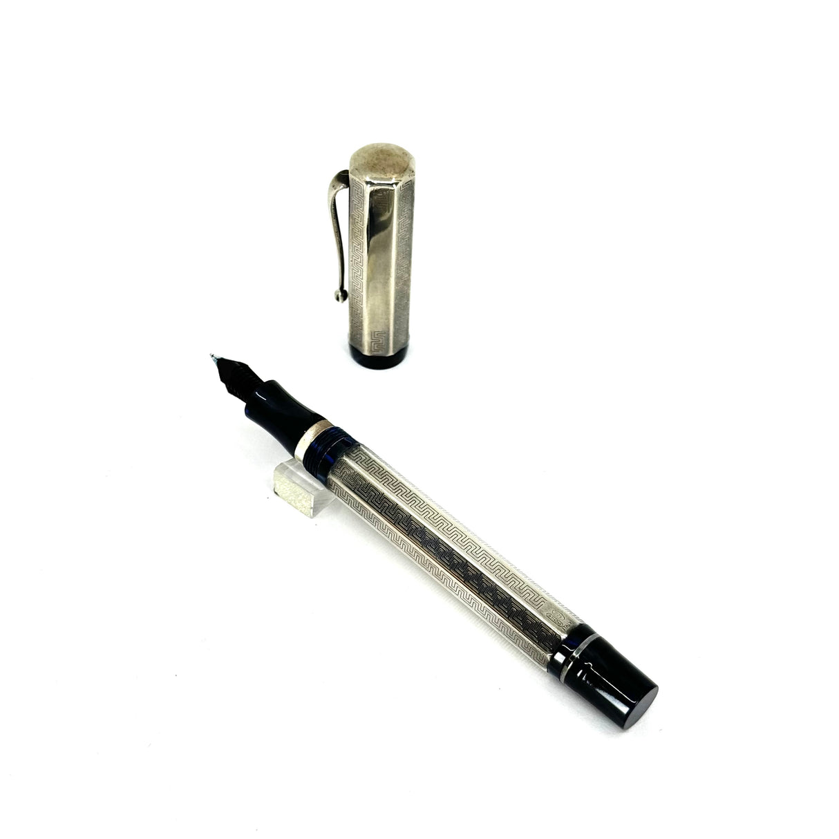 Montegrappa Privilege 8-Sided Sterling Silver Mid-Size Fountain Pen-Medium 18kt Gold Nib