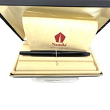 Pilot Namiki Black Matte Vanishing Point Fountain Pen - Classic Style Multi-Facetted  Body  - Circa 1995 - Medium 14kt Gold Nib