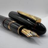 Platinum Izumo Urushi Akatame(Red) Hand Painted Lacquer Oversized Fountain Pen  - Fine 18kt Gold Nib