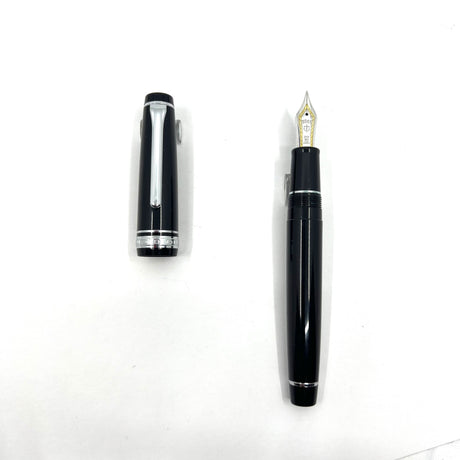 Sailor Black Professional Gear Fountain Pen