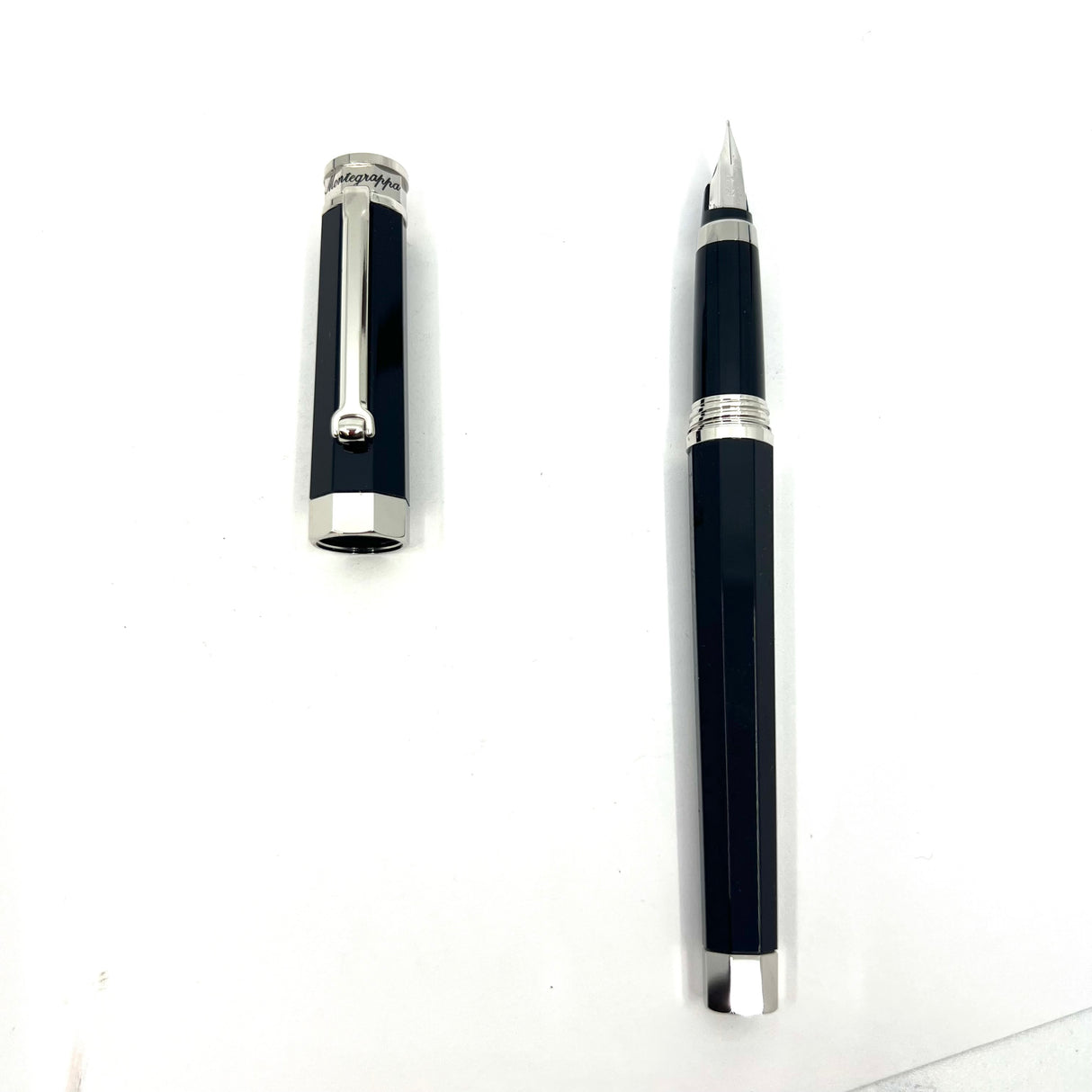 Montegrappa  Nero Uno Fountain Pen - Smooth Black  Facetted Body