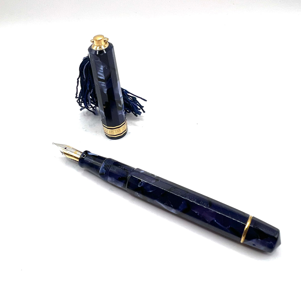 OMAS Princess Paragon Extra Blue Royale Celluloid Fountain Pen - Medium 18kt Gold Nib