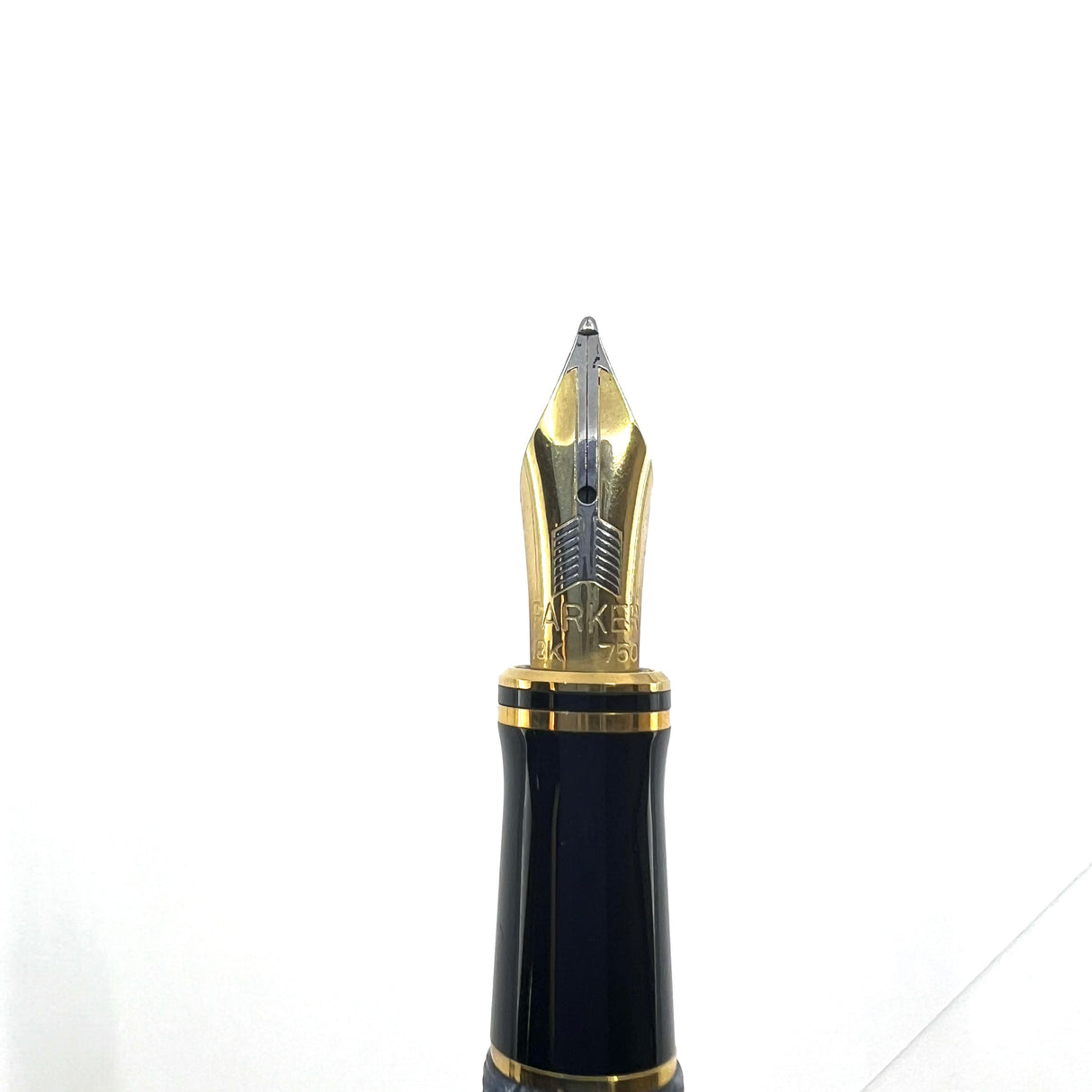 Parker International Duofold Blue Marble Fountain Pen - Medium 18kt Gold Nib