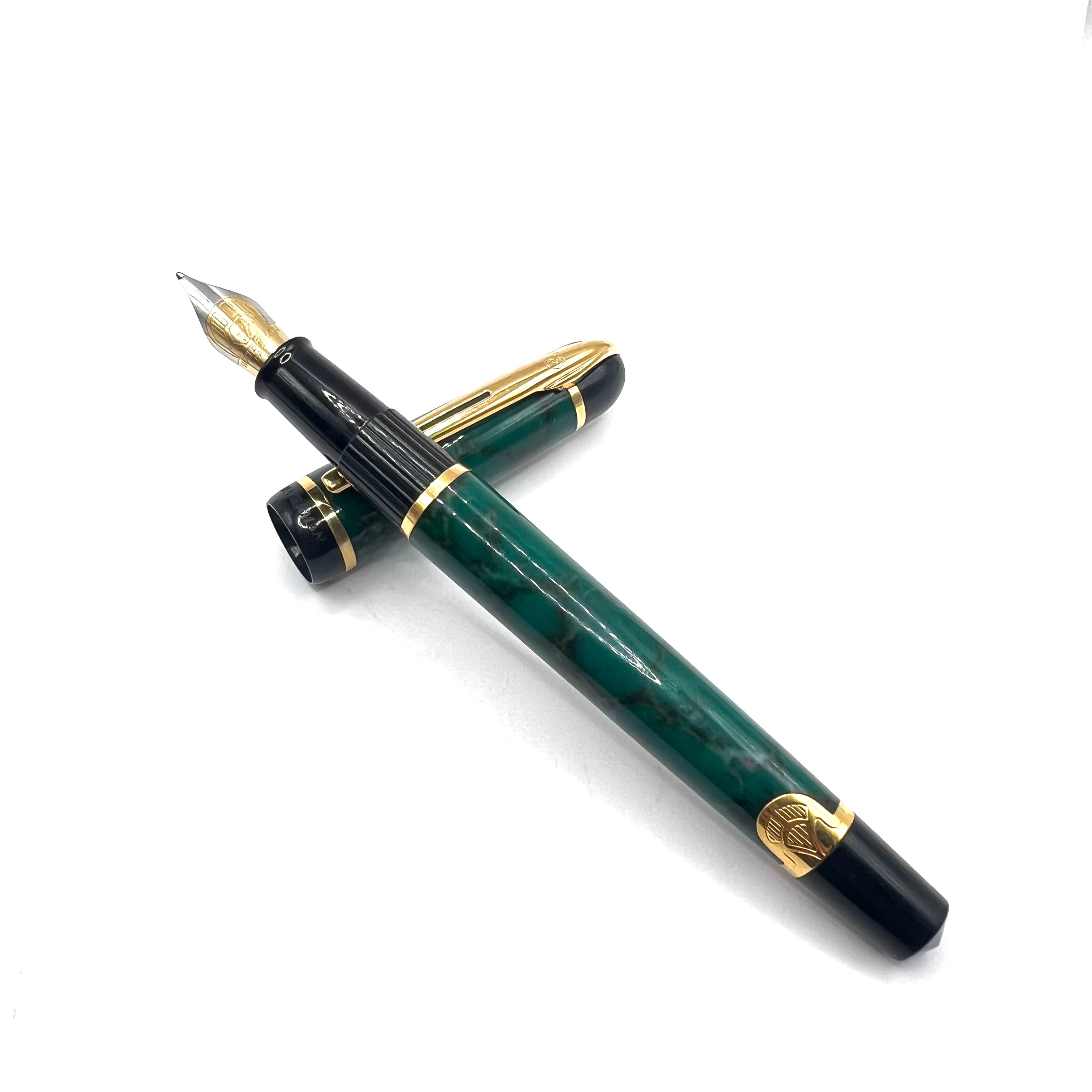 Waterman Phileas First Generation Green Marble Fountain Pen