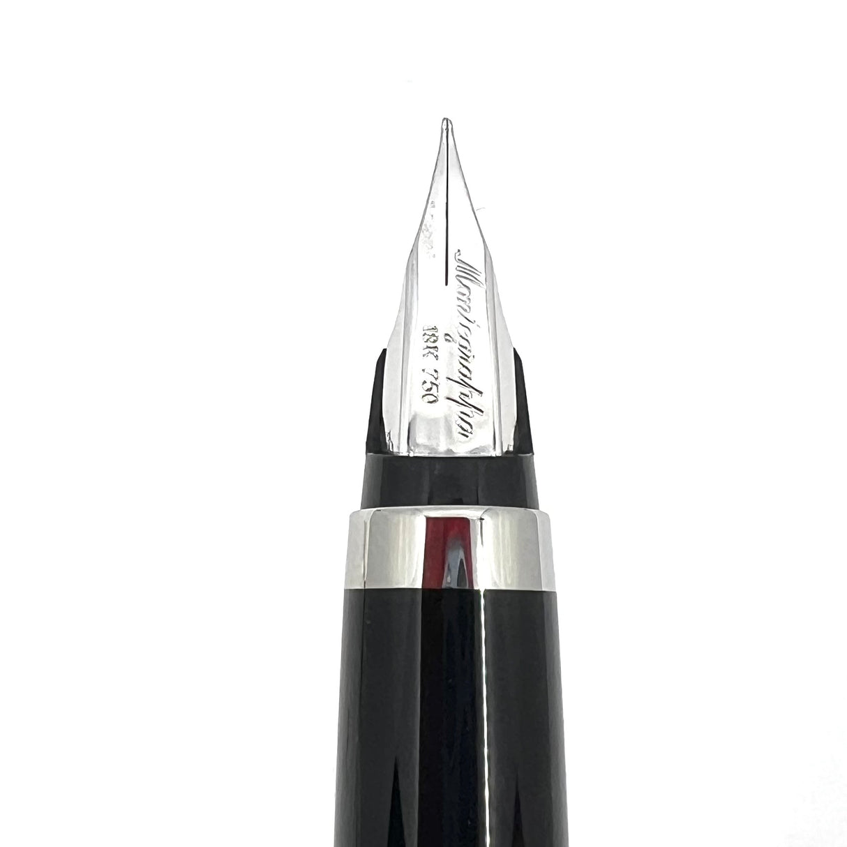 Montegrappa  Nero Uno Fountain Pen - Smooth Black  Facetted Body