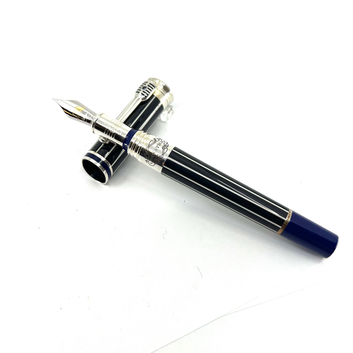 Montegrappa Frank Sinatra Limited Edition Pinstripe Blue Fountain Pen  - Circa 2011 - Medium 18kt Gold Nib