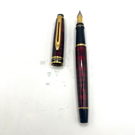 Waterman Expert Dune Red & Black Fountain Pen - Medium Gold-Plated Nib