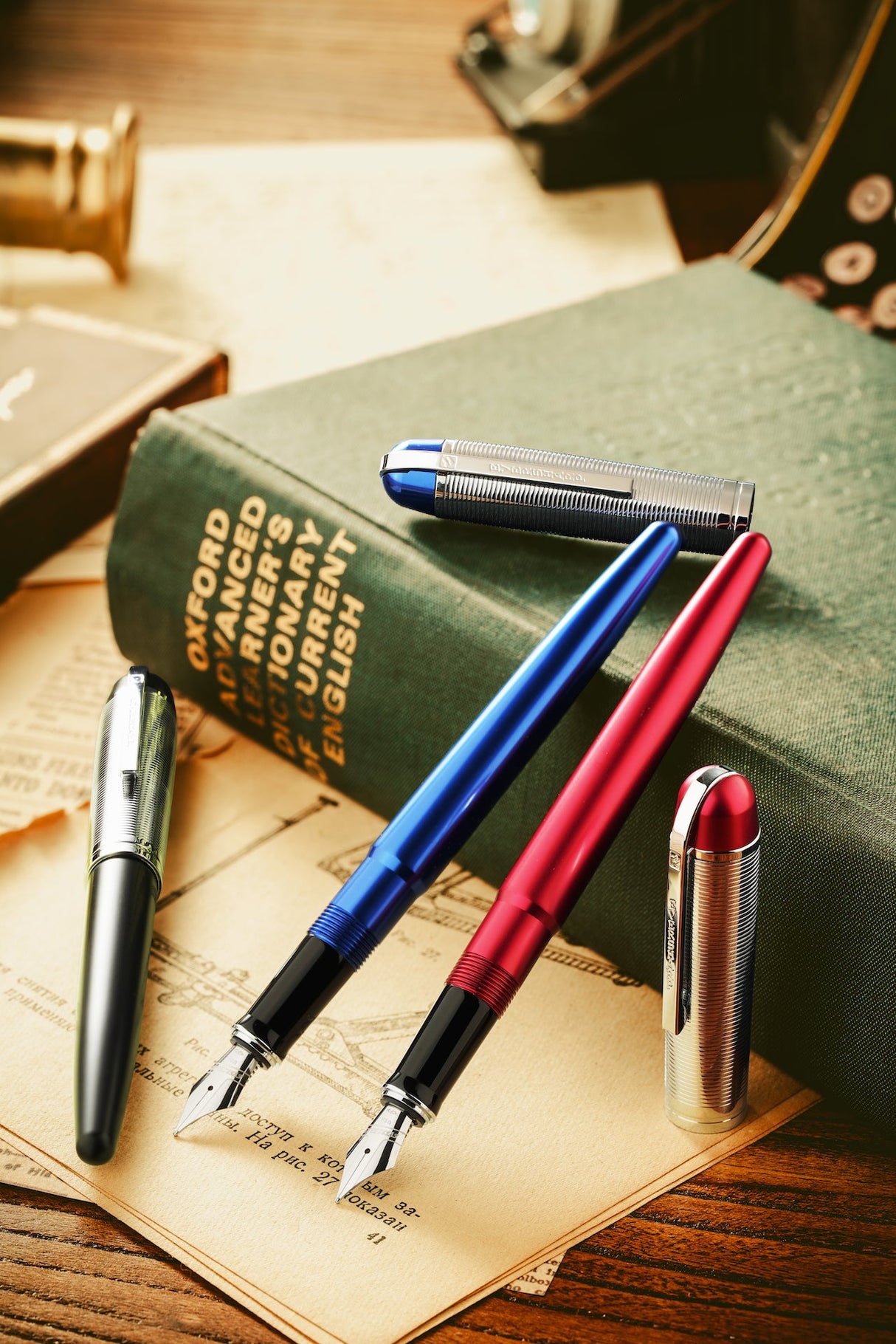 Wahl-Eversharp Skyline Blue Presentation Gold Cap - Fountain Pen