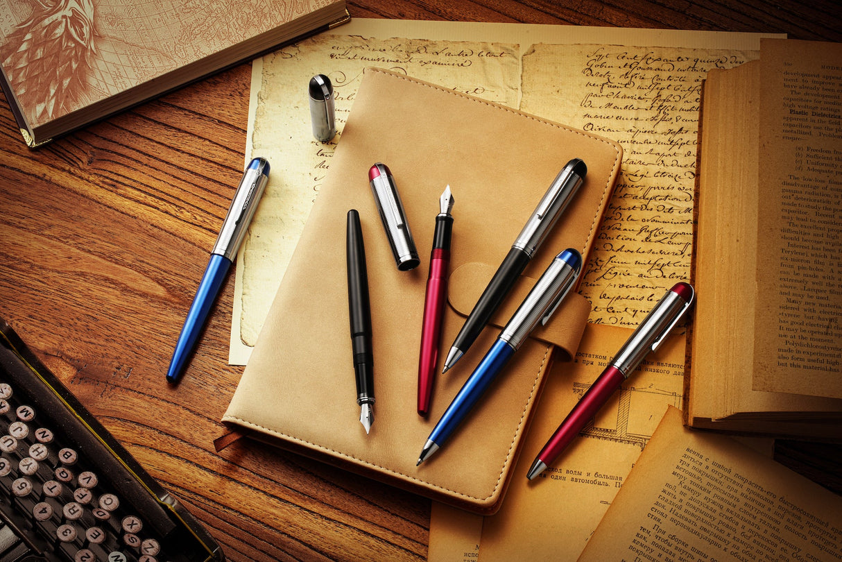 Wahl-Eversharp Skyline Blue Presentation Gold Cap - Fountain Pen