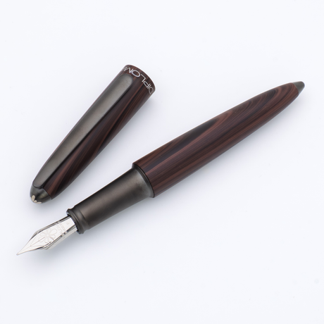 Diplomat Aero Fountain Pen Black Forest Collection