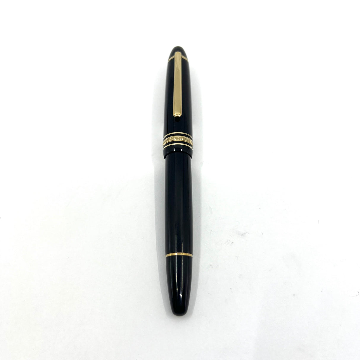 Montblanc #146 LeGrand Meisterstuck Black Resin Fountain Pen  - Flexible Broad 14kt Gold Nib