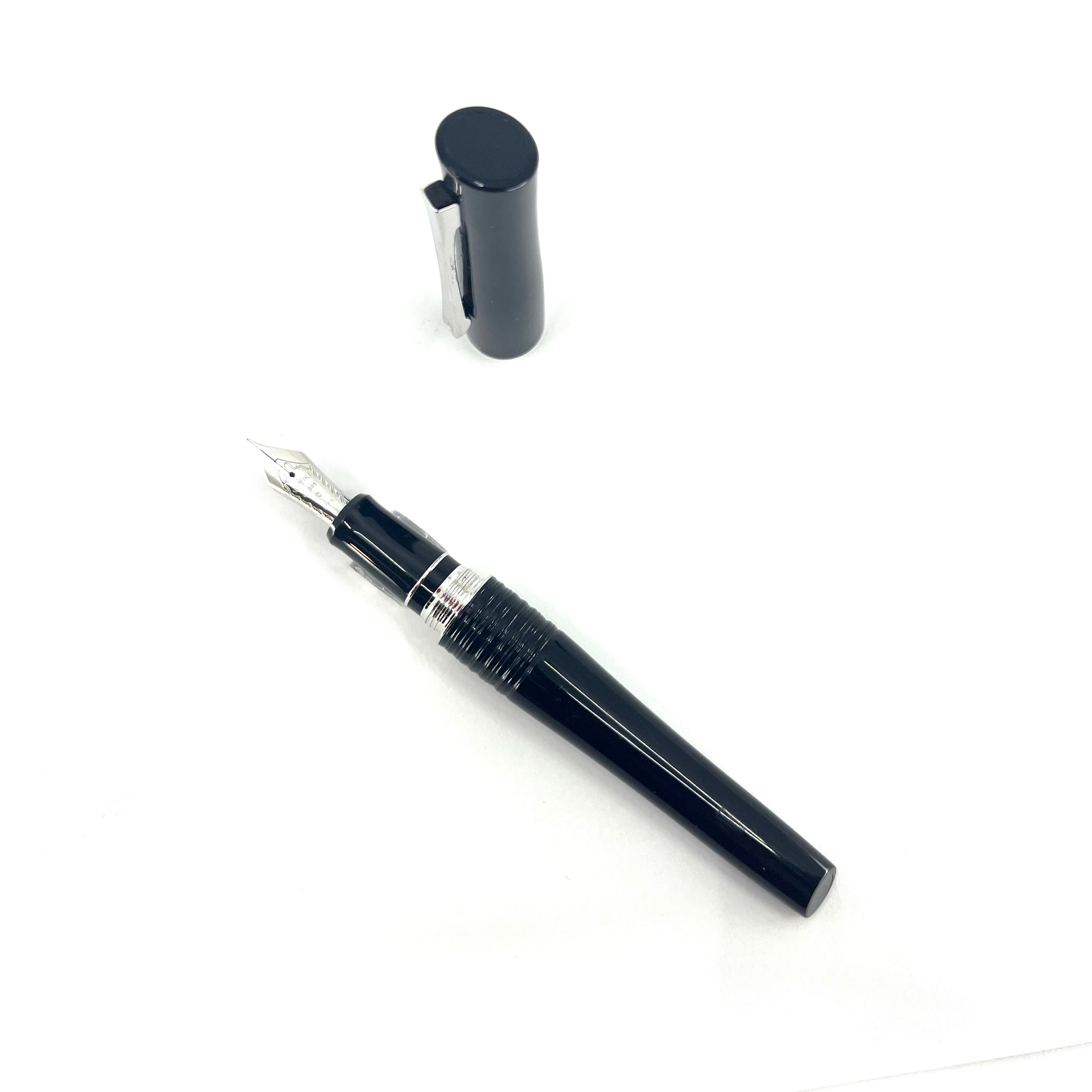 Pilot-Namiki Black Lacquered Bamboo Metal Oversized Fountain Pen