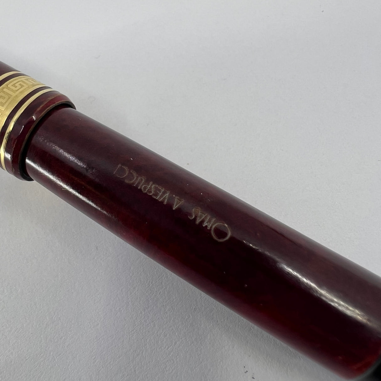 OMAS  Amerigo Vespucci Ogiva Wood Large Fountain Pen - Fine 18kt Gold Nib