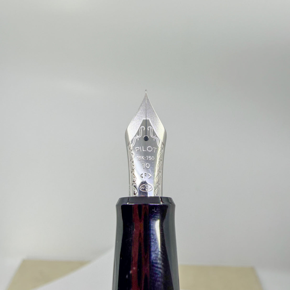 Pilot Black Lacquered Bamboo Metal Oversized Fountain  Pen - Fine 18kt Gold Nib