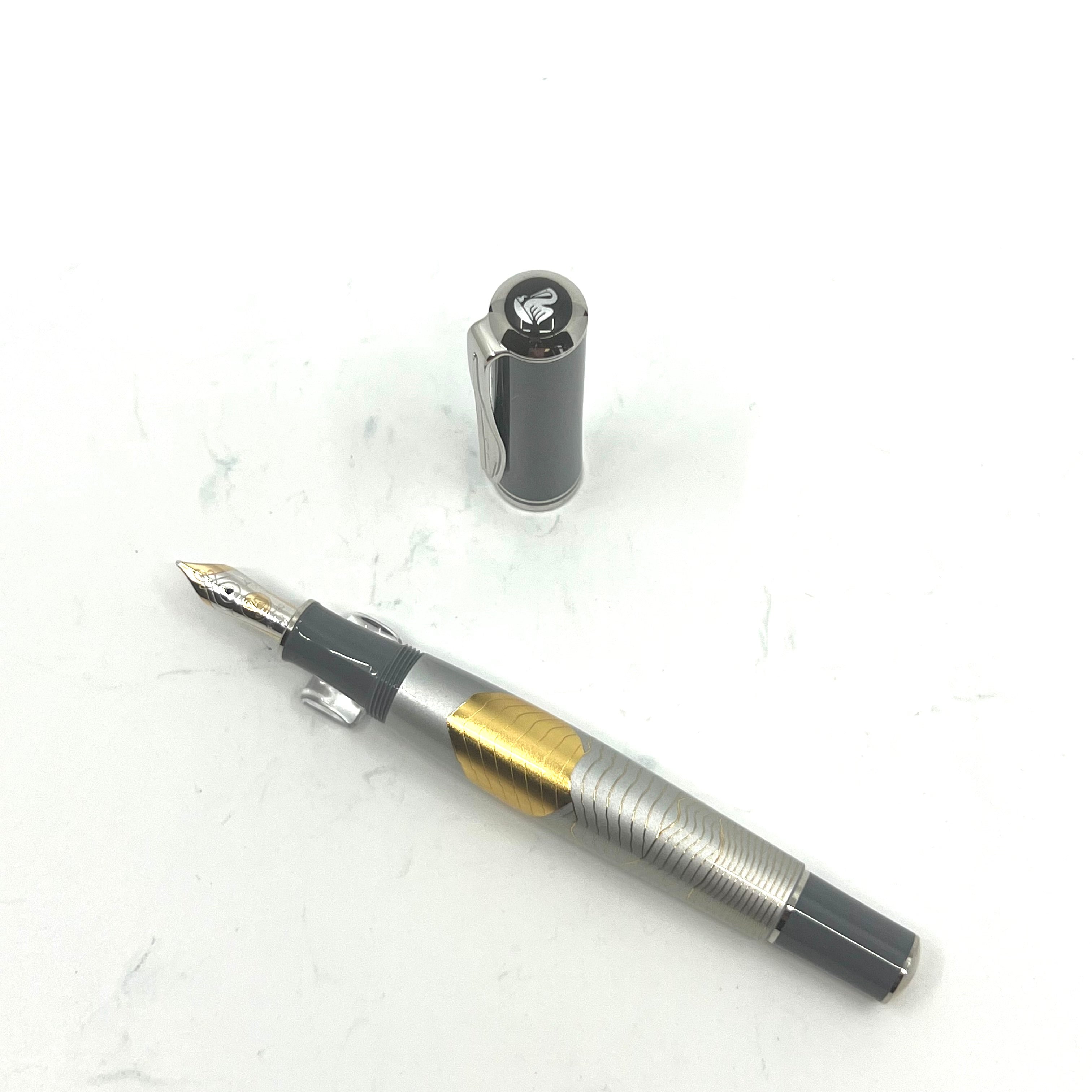 筆記具 Pelikan Special Edition Mount Everest FP Pelikan Special Edition Mount Everest BP | eBay