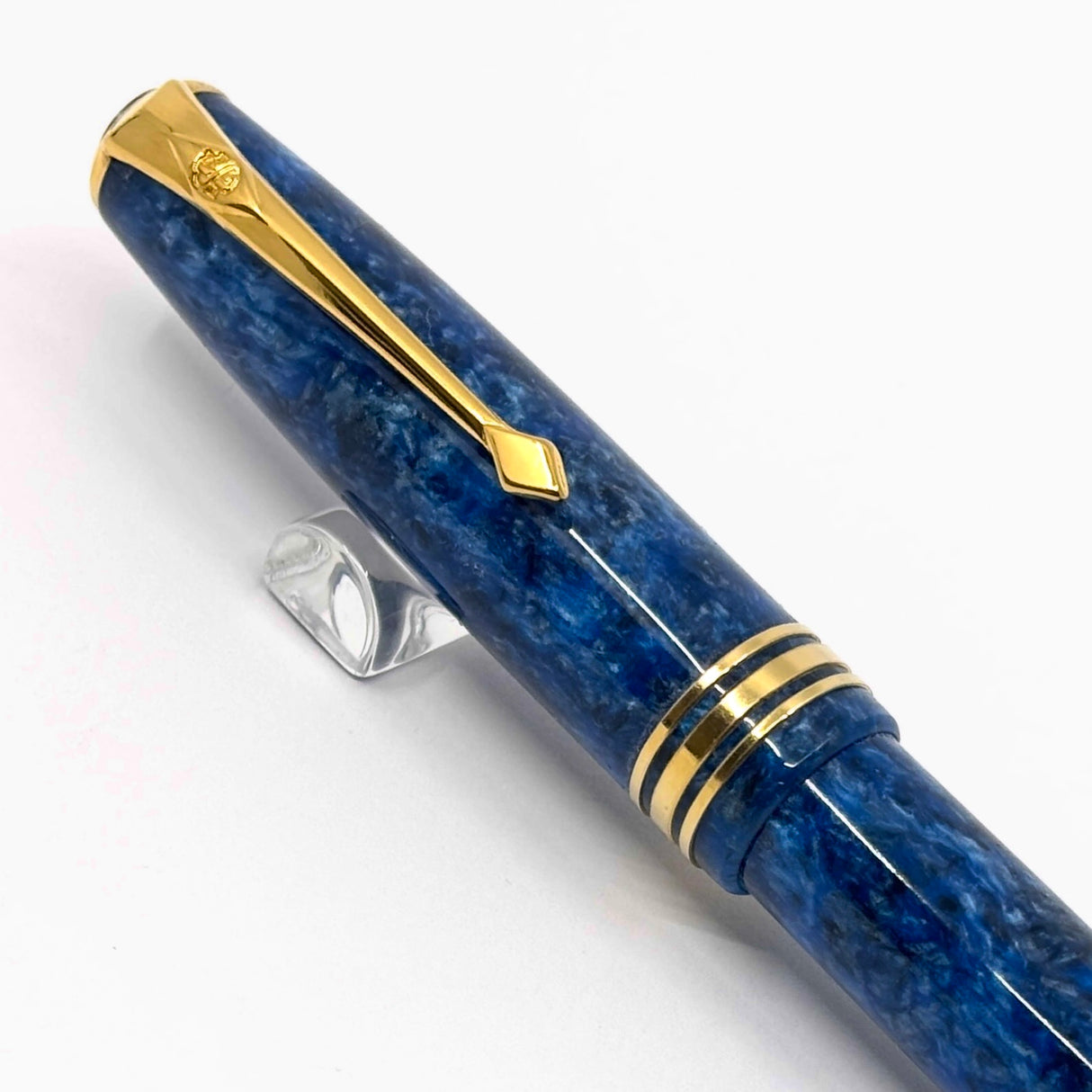 Conway Stewart Lustrous Marbled Blue Fountain Pen