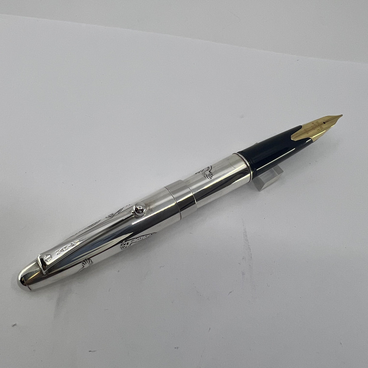 Namiki Sterling Silver Dragon Fountain Pen  - Broad 18kt Gold  Nib