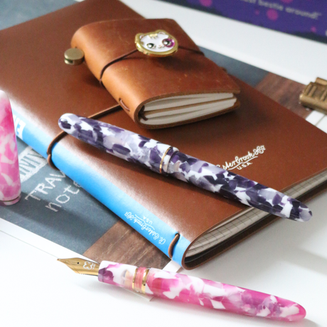 Esterbrook Estie Bestie Fountain Pen Bubble Gum Pink & Sugar Plum Purple Collection