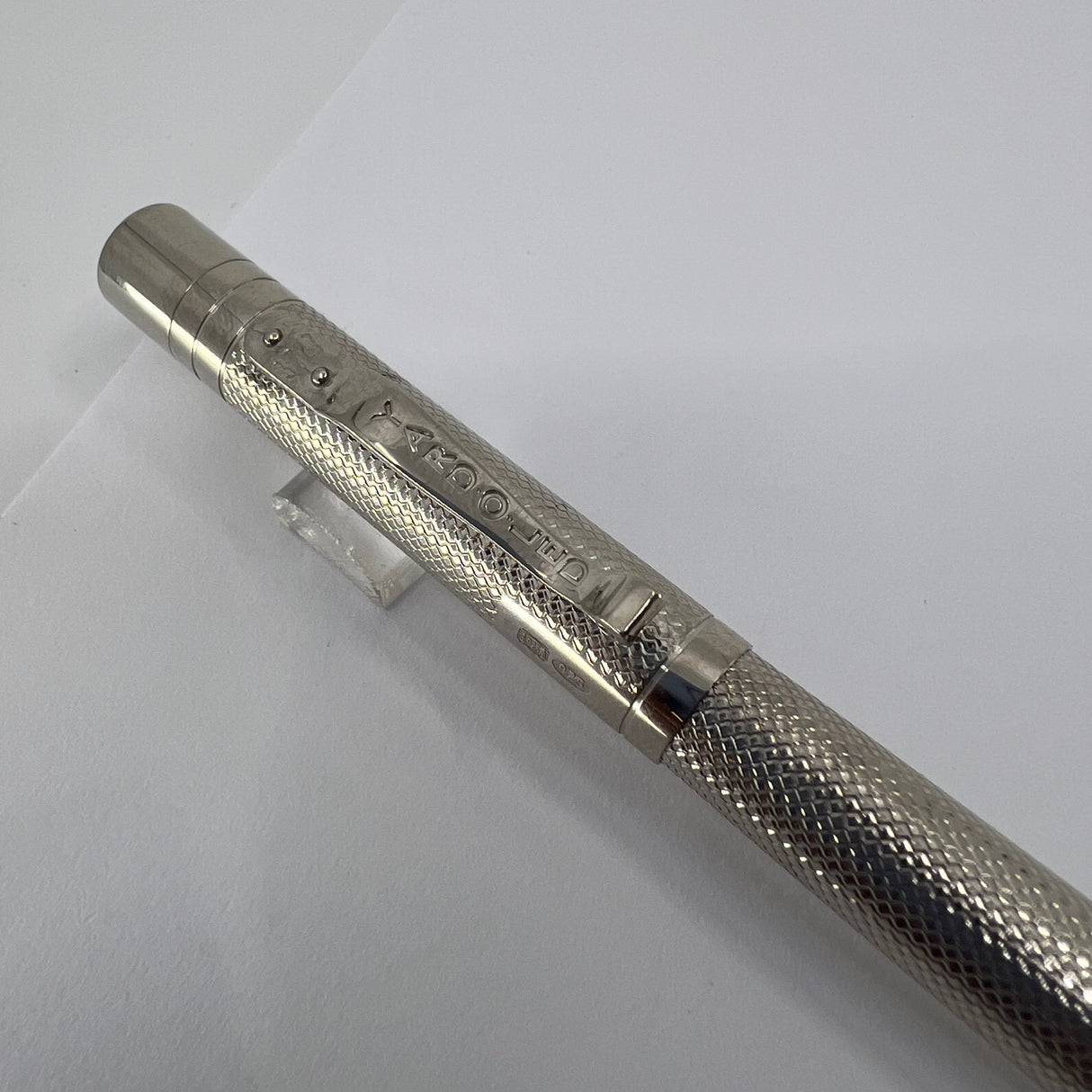 Yard-O-Led Viceroy Standard Barley Sterling  Silver .925  Fountain Pen - Medium 18kt Gold Nib