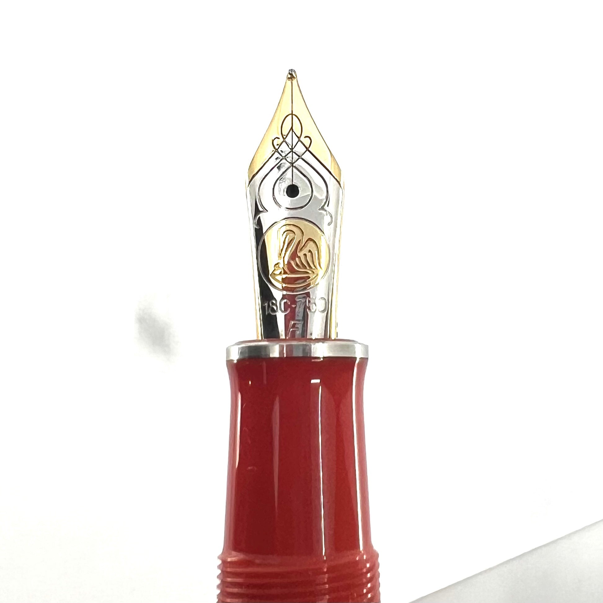 Pelikan Souveran M910 (M800 Size) Red Toledo Special Edition