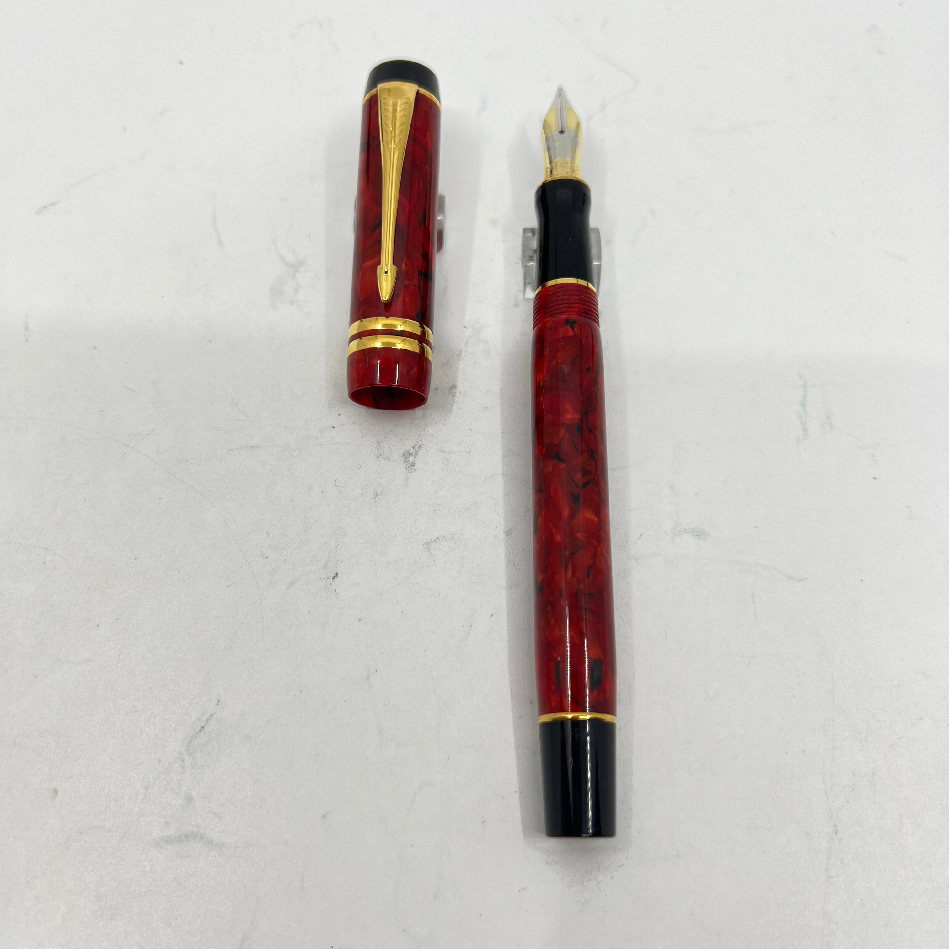 Parker International (Standard Size) Duofold Red Jasper Fountain