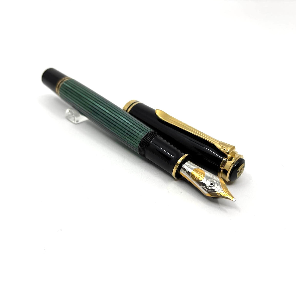 Pelikan Souveran M1000 Green Striped Barrel/Black Cap Fountain Pen