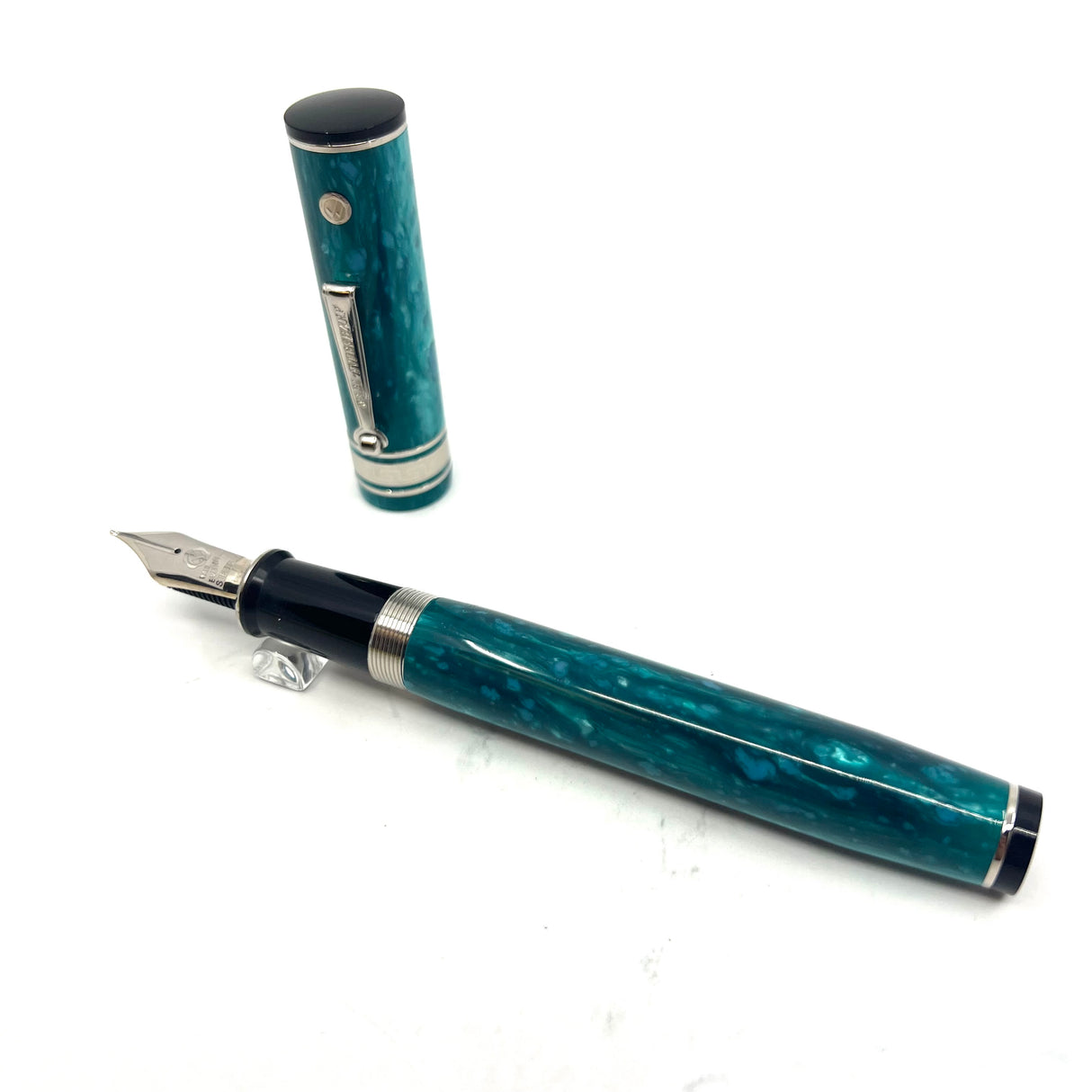 Wahl Eversharp Lustrous Marbleized Turquoise Decoband Oversized   Fountain Pen