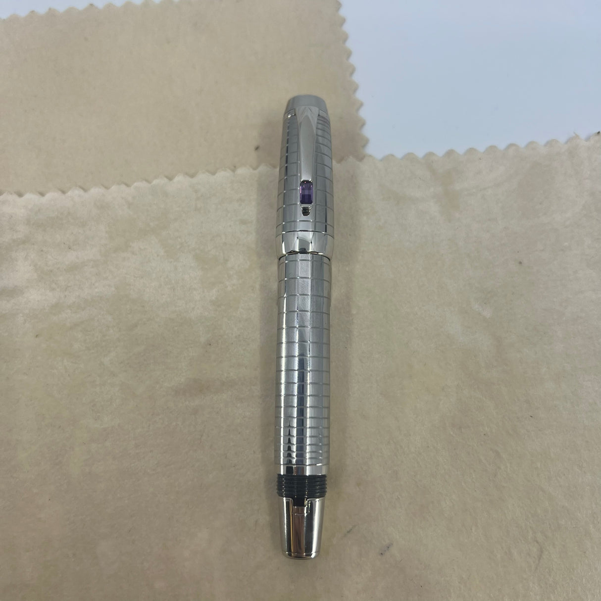 Montblanc Boheme Steel Noir Fountain Pen   -  Medium 18kt Gold Nib