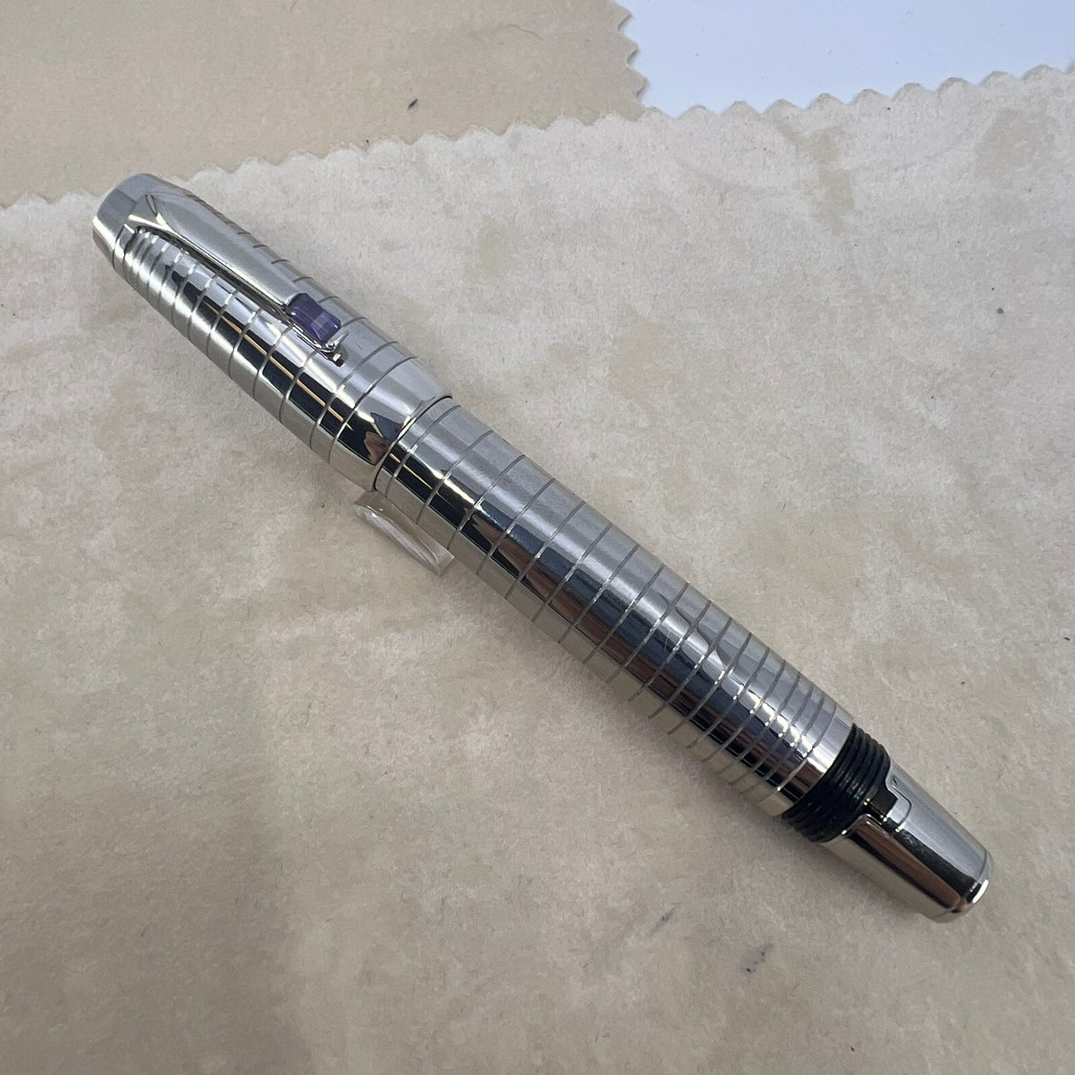 Montblanc Boheme Steel Noir Fountain Pen   -  Medium 18kt Gold Nib