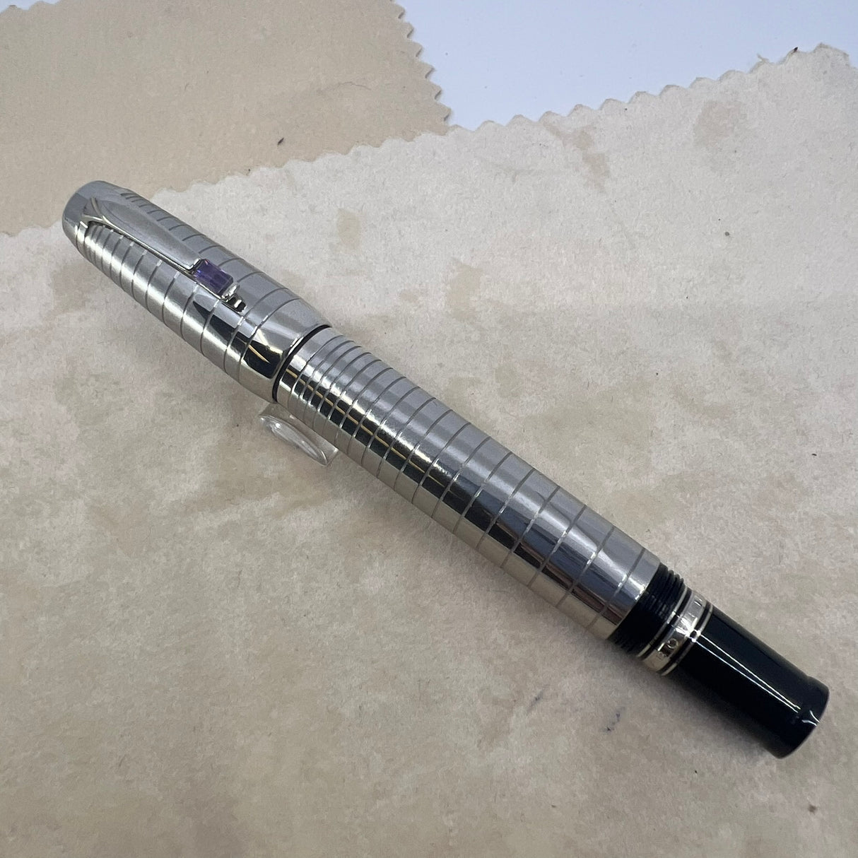 Montblanc Boheme Steel Noir Fountain Pen   -  Medium 18kt Gold Nib