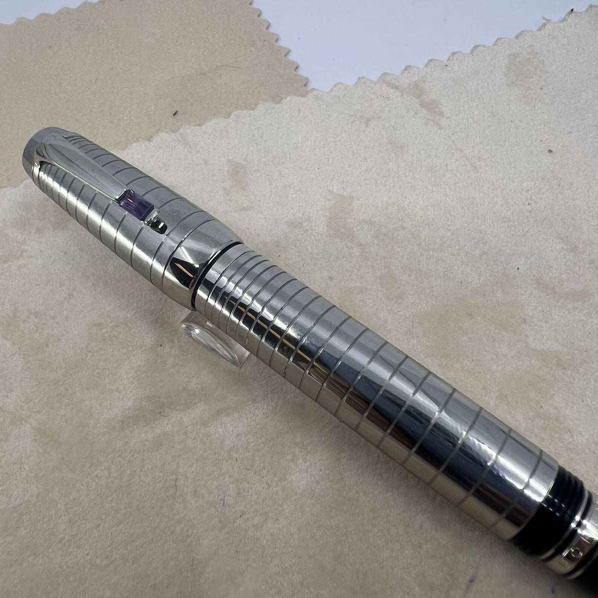 Montblanc Boheme Steel Noir Fountain Pen   -  Medium 18kt Gold Nib