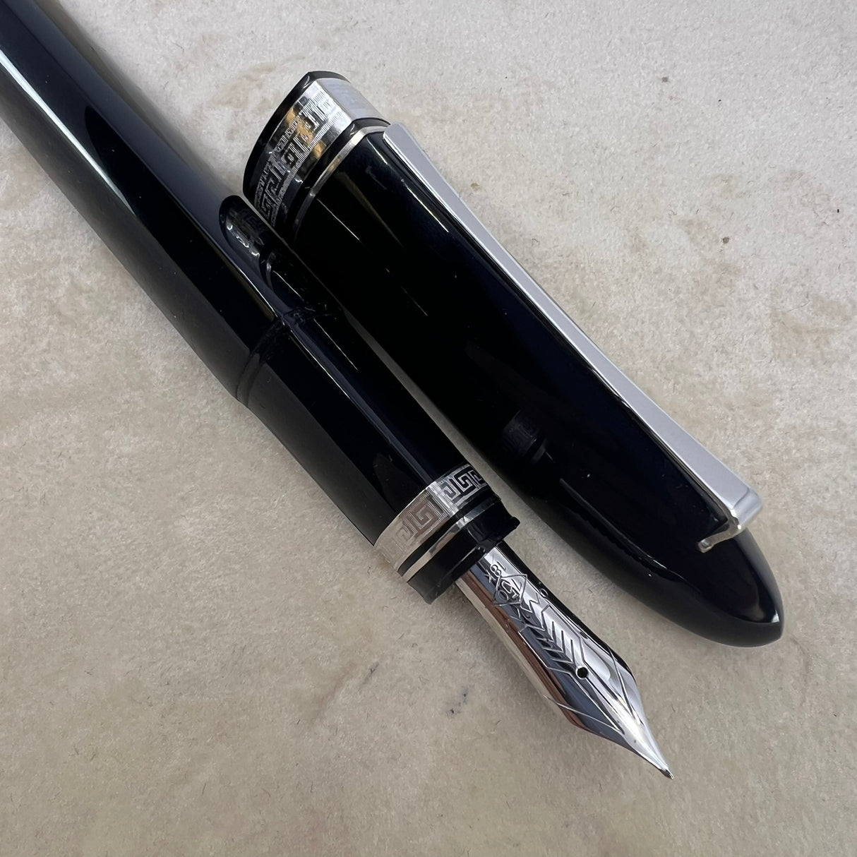 OMAS Oversized Blue/Black #360 Triangulated Fountain Pen - Medium 18kt Gold Nib