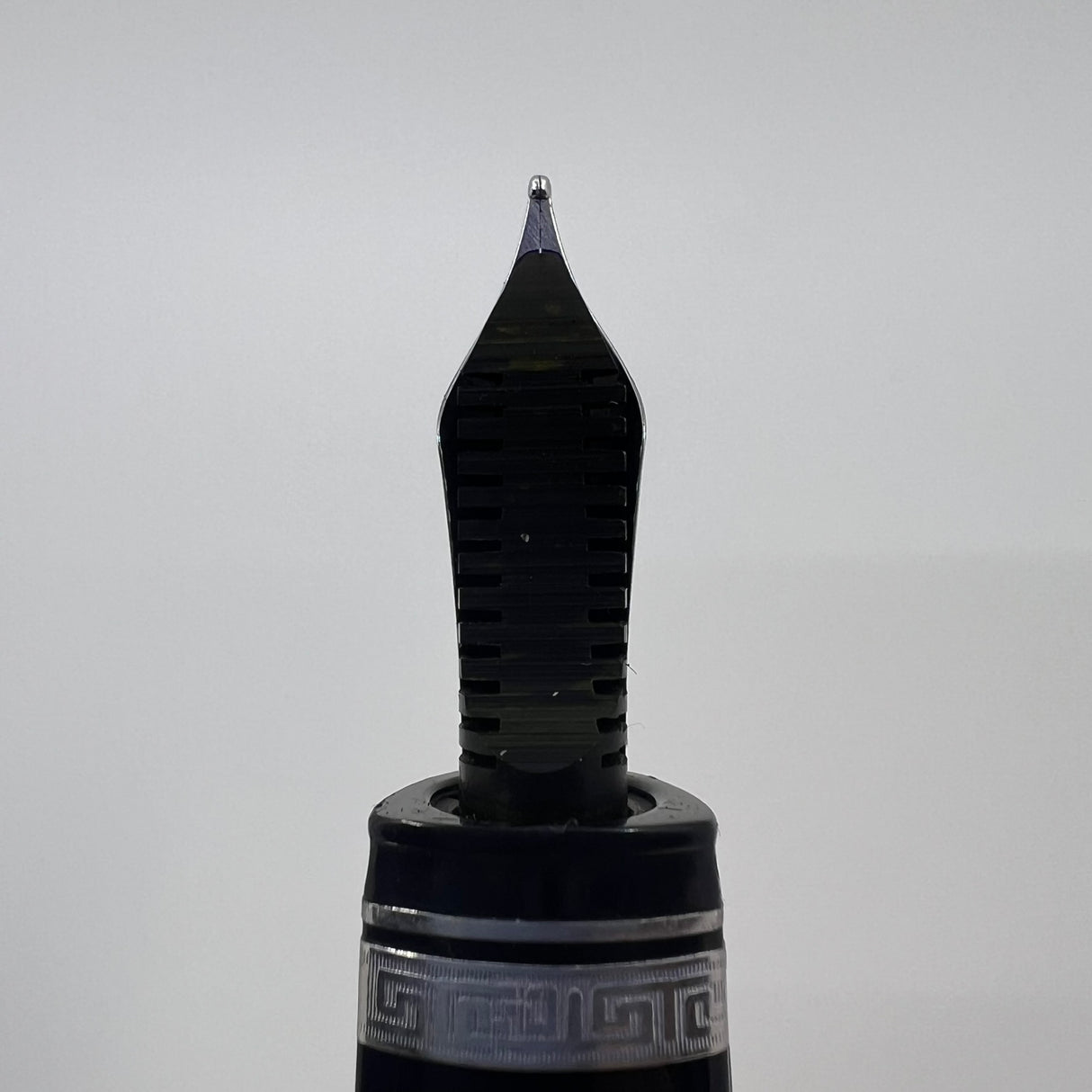 OMAS Oversized Blue/Black #360 Triangulated Fountain Pen - Medium 18kt Gold Nib