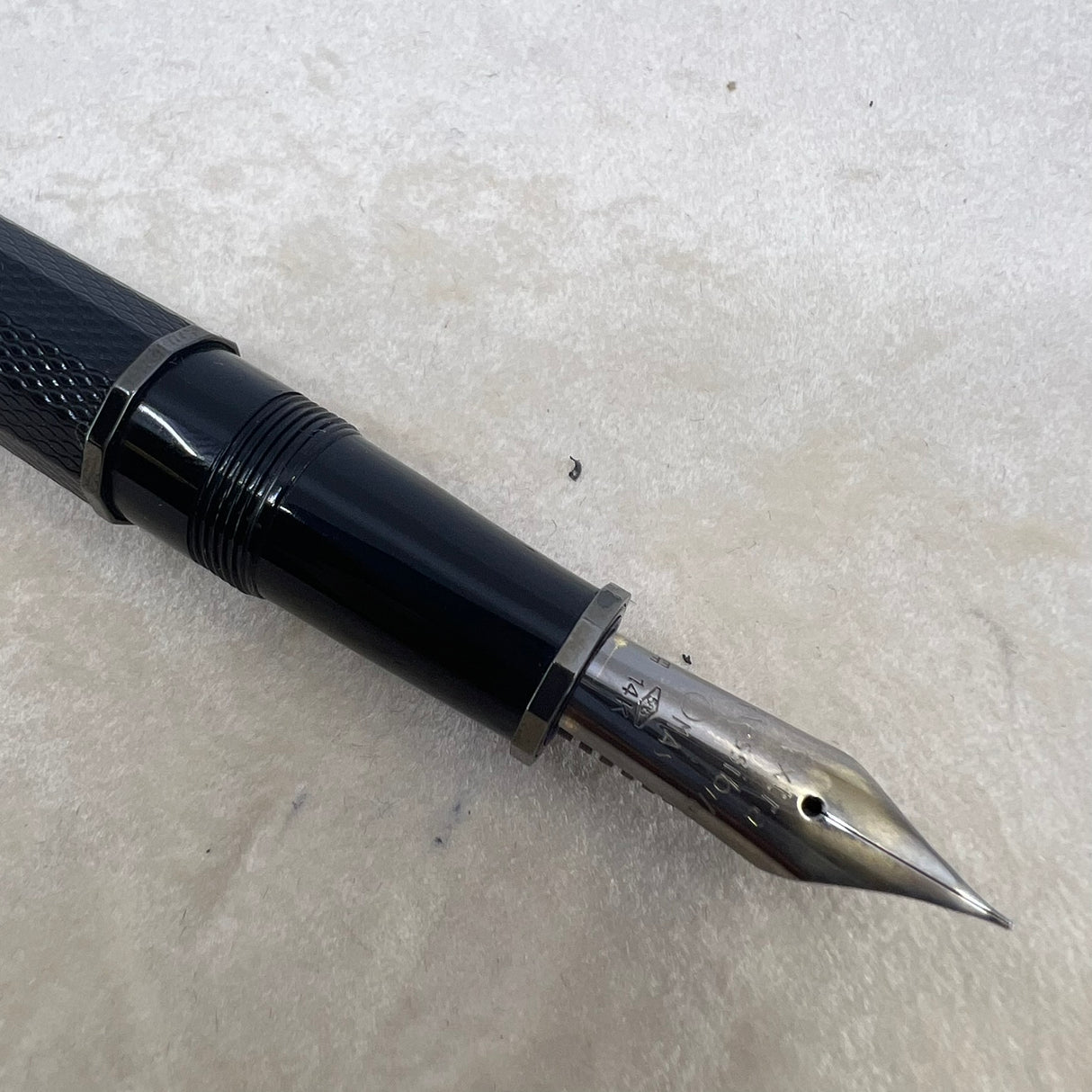 OMAS Arte Italiana "Noir" Large Paragon Guilloche Fountain Pen - "EXTRA FLESSIBLE" Extra Fine 14kt Gold Nib
