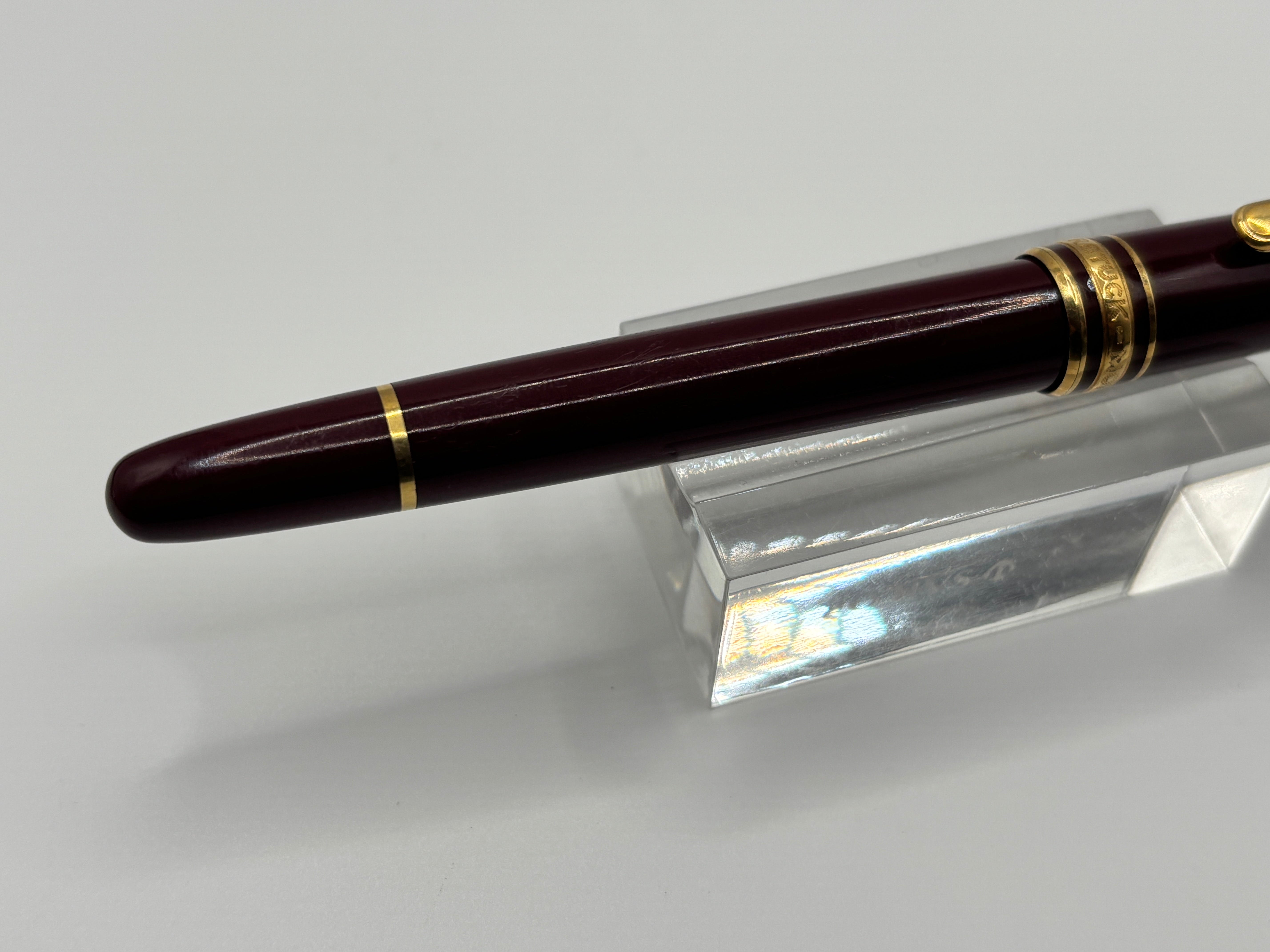 Montblanc Meisterstück Burgundy Red engraved Tiffany & Co on clip