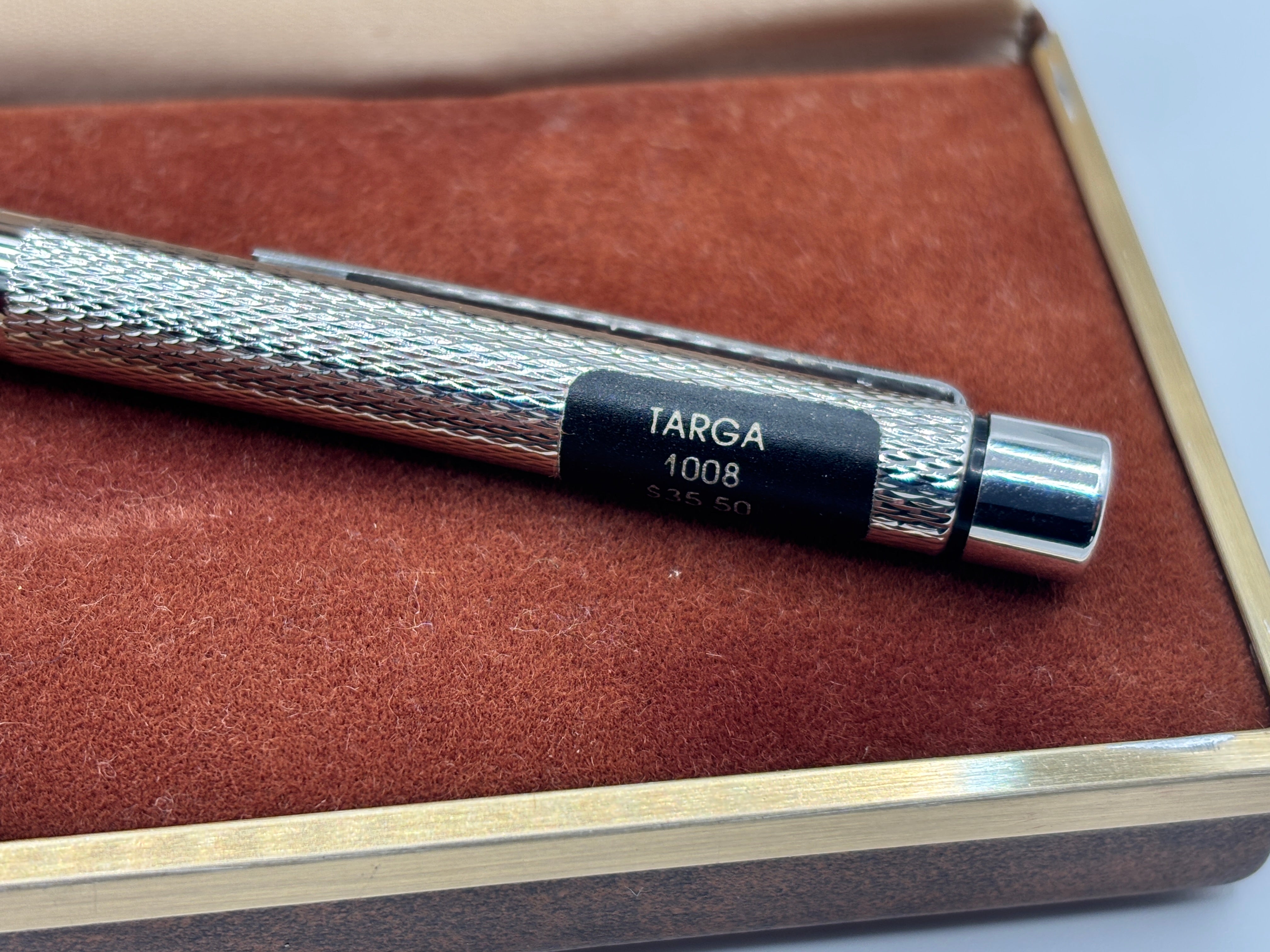 Sheaffer Targa 1008 Silver electroplated crossed lines NEW OLD