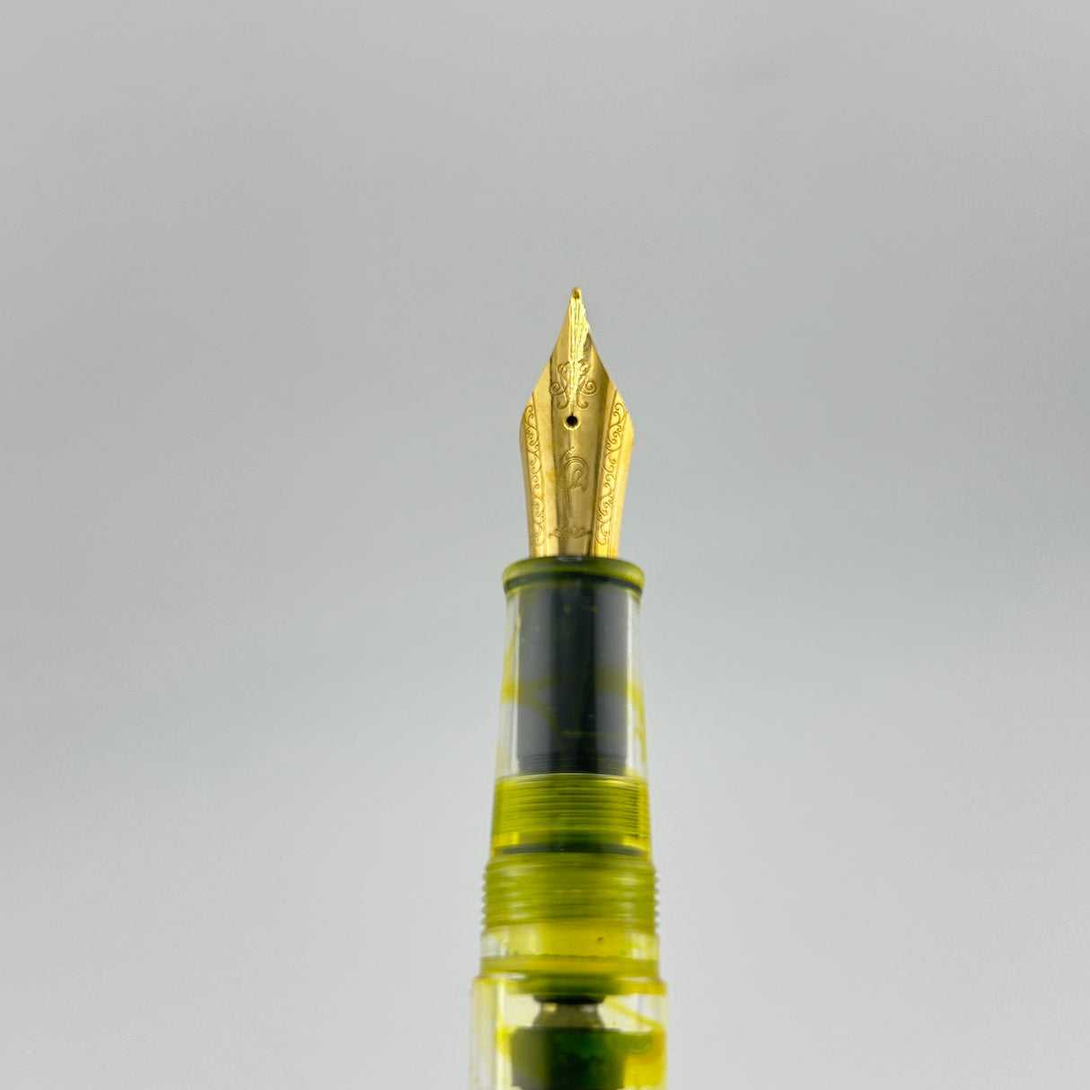 Narwhal Original Plus Yellow Citrine Demonstator - Fountain Pen