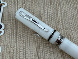 Delta Fusion White 18K Nib - Fountain Pen