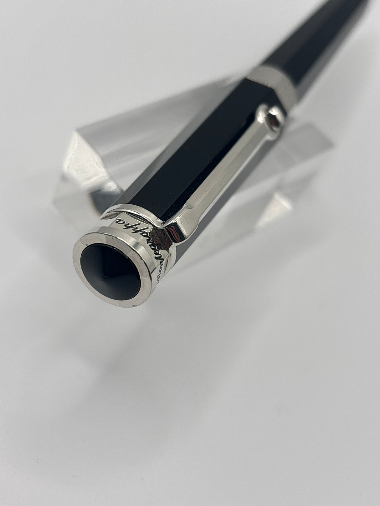 Montegrappa Nero Uno Black faceted pen - Ball Pen