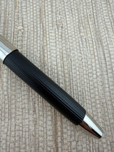 Sheaffer Legacy II Black Linear Palladium Trim Nib Gold 18K-750 - Fountain Pen