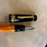 Delta Oversized Millennium  DolceVita 925 Gold Vermeil Trim Fountain Pen - 18kt Gold Nib